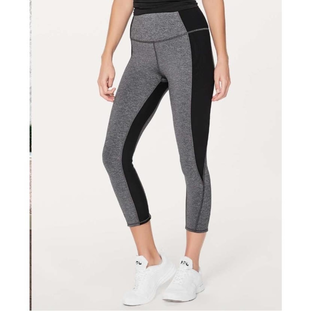 LULULEMON On Your Mark Crop (23") Heathered Black / Black Size 6 Active Running - Picture 2 of 15
